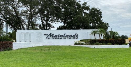 9825 37th St, Pinellas Park FL  33782-4039 exterior