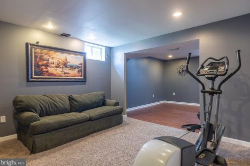 10077 Lindale Ave, Upton PA  17225-8373 exterior