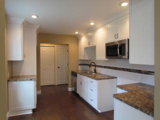 4669 Warren Sharon Rd, Vienna, OH 44473-9667
