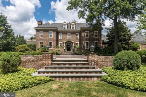 738 Fox Hollow Rd, Prospectville, PA 19002-2060
