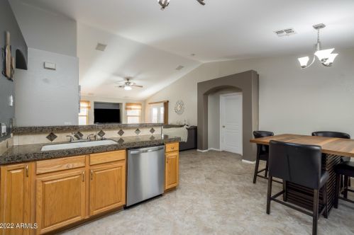 10252 Calypso Ave, Mesa AZ 85208-7412 exterior