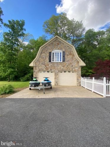 12534 Fawn Dr, Laurel DE  19956-3504 exterior