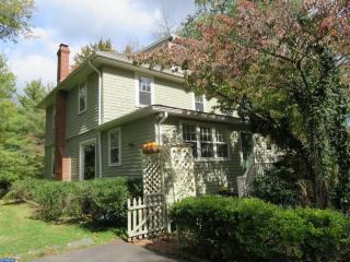 22 Elm Ridge Rd, Pennington, NJ 08534-3003