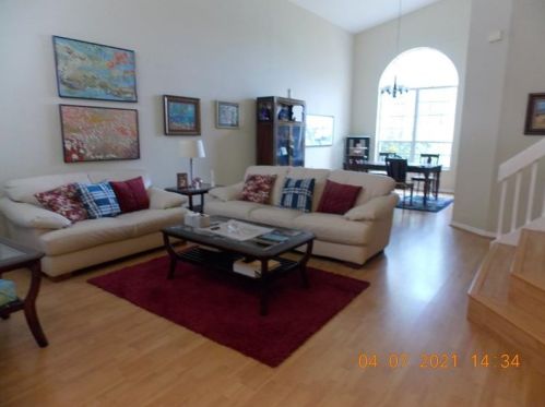 15841 14th St, Hollywood, FL 33027-2362