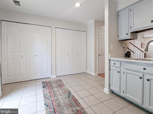 12169 Presidio Way, Woodbridge VA  22192-1052 exterior