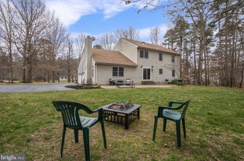 14 Woods Rd, Plumsted Township NJ  08533-2740 exterior