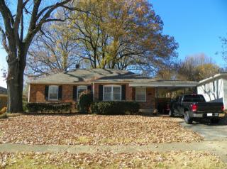 1511 Vera Cruz St, Memphis, TN 38117-6817