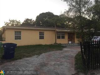 19220 6th Ave, Miami, FL 33169-3521
