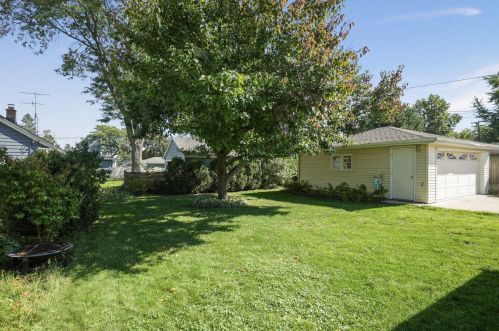 6709 45 Ave, Kenosha WI 53142-3831 exterior