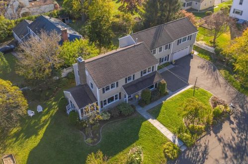 19 Hobson St, Stamford, CT 06902-8111