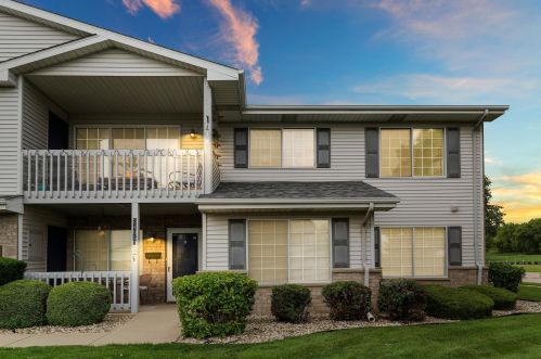 3405 85th St, Kenosha WI 53142-4991 exterior