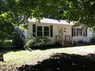 115 1st Ave, Sutliff, IA