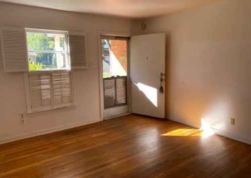 5708 Schilder Dr, Fort Worth, TX 76114-3231