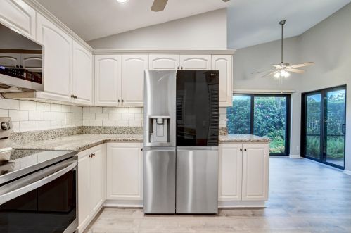 23313 Water Cir, Boca Raton FL  33486-8539 exterior