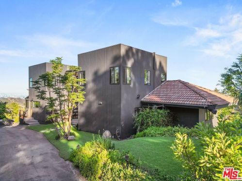21629 Saddle Peak Rd, Topanga CA  90290-3415 exterior