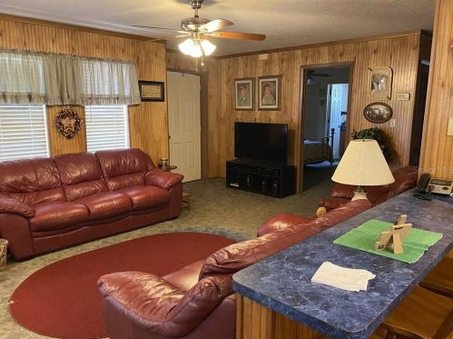 250 Mills Ave, Arcadia, FL 34266-4622