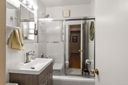 2104 Holland Ave, Bronx NY  10462-2300 exterior