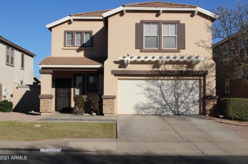 2851 Benton Cir, Mesa, AZ 85212-1821
