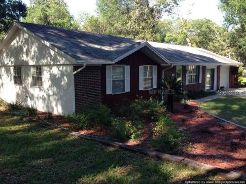 1050 Dutton Ave, Deland, FL 32720-5010