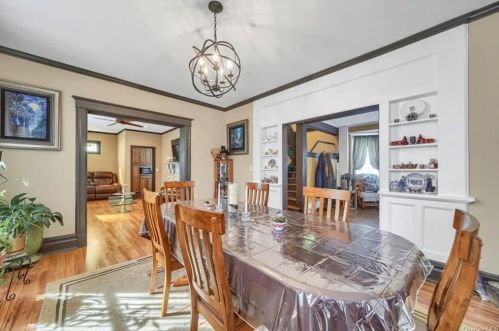 318 Summit Ave, Mount Vernon NY  10552-3004 exterior