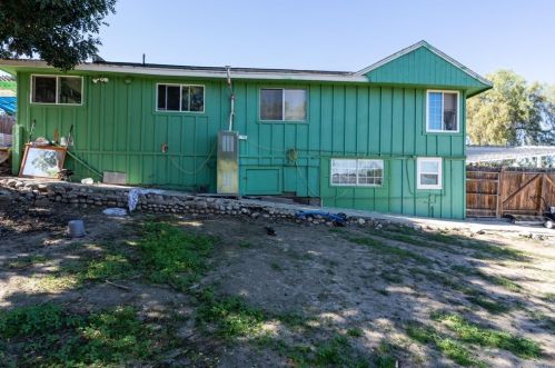 435 68 St, San Diego CA  92114-2947 exterior