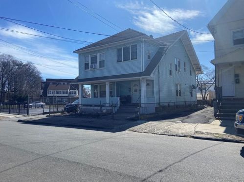 82 Beardsley St, Bridgeport CT  06607-1611 exterior