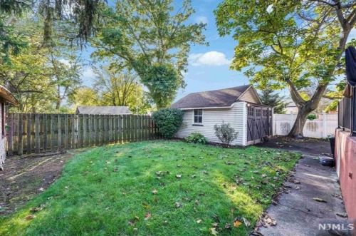 181 Cedar St, Ridgefield Park NJ  07660-1803 exterior