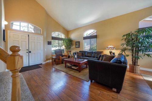 1891 Tavern Ct, Alpine CA  91901-3747 exterior