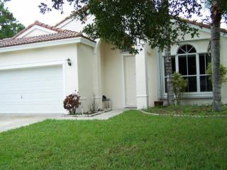 6547 Spring Meadow Dr, West Palm Beach, FL 33413-3476