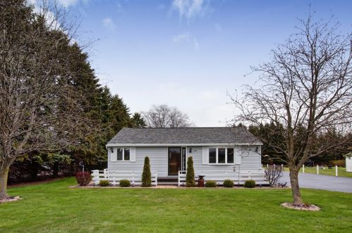 4801 County Rd, Manitowoc, WI 54220-9282