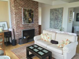 103 Surfside Ave, Hither Plains NY  11954-5354 exterior