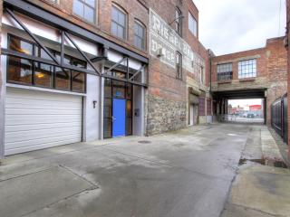 1221 Railroad Ave, Spokane WA  99201-4601 exterior