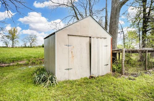 630 Josiah Morris Rd, London OH  43140-9344 exterior