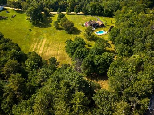 56 Bryant Rd, Belmont NH  03220-3626 exterior