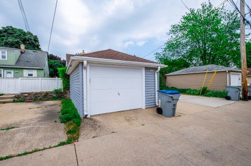 3051 89, Milwaukee WI 53222-3605 exterior