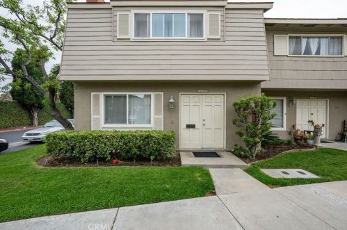12752 Ascot Dr, Garden Grove, CA 92840-4106
