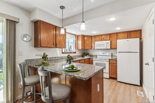 4640 Pagosa Cir, Denver CO 80015-1829 exterior