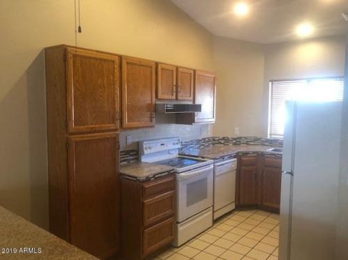 5117 Seldon Ln, Glendale AZ exterior