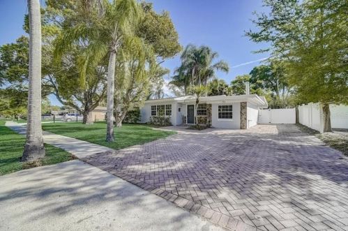 53 Croton Dr, Orlando, FL 32807-4441
