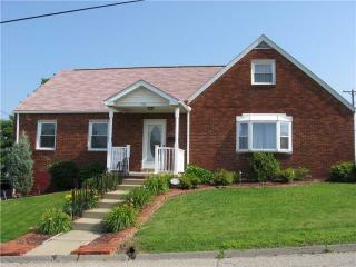 1102 Oakland Ave, Mckeesport, PA 15133-3938