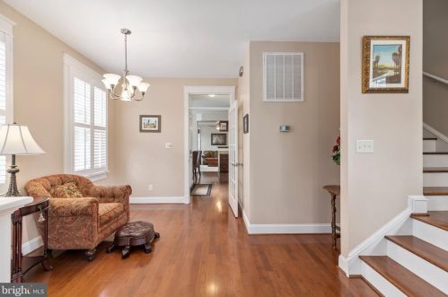 527 Willis St, Fredericksburg VA  22401-5650 exterior