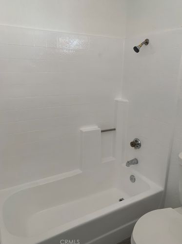 1518 Jackson St, Rialto CA  92376-3870 exterior