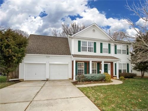 12622 Ivey Creek Dr, Charlotte, NC 28273-8875
