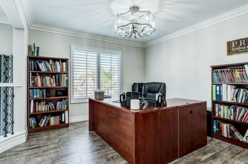 32418 Magenta Ct, Temecula CA  92592-3876 exterior