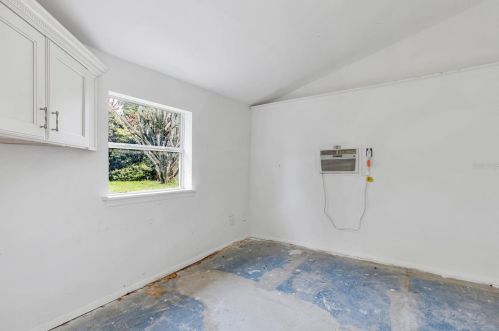 7 Seminole Dr, De Bary FL  32713-3209 exterior