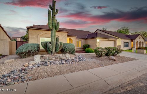 4137 Cielo Grande, Glendale, AZ 85310-4092