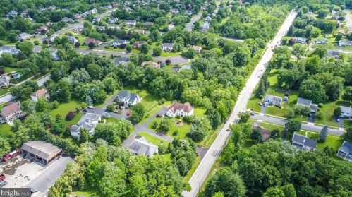 1599 Dreshertown Rd, Dresher PA  19025-1421 exterior