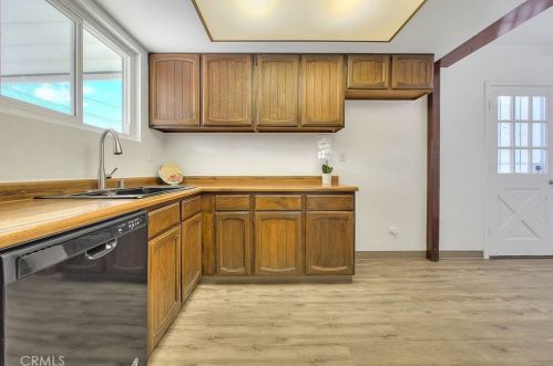 12581 Volkwood St, Garden Grove CA  92840-5930 exterior