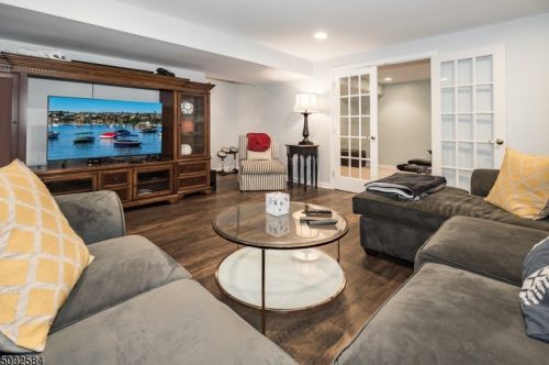 25 Northridge Ct, Hackettstown NJ  07840-5684 exterior