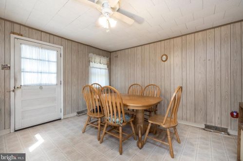 1034 Philadelphia Ave, Gilbertsville PA  19525-9511 exterior